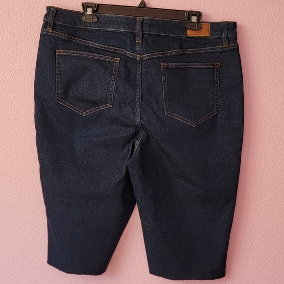 Lands' End Cutoff Denim Bermuda Shorts/ SIZE 18. - Picture 2 of 10